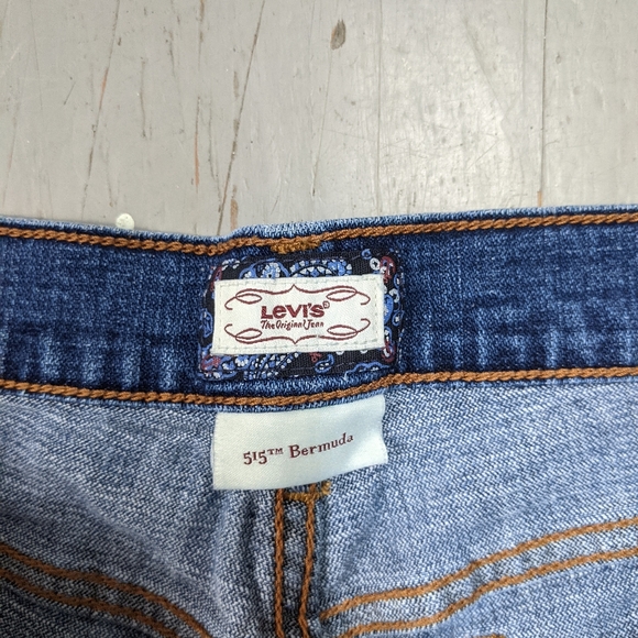 3/30$ Levi"s 515 Denim Bermudas - Picture 2 of 8